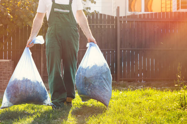 Best Garage Cleanout  in Fremont, MI
